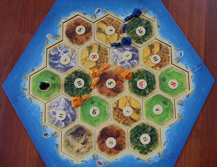 Colonistii din Catan joc