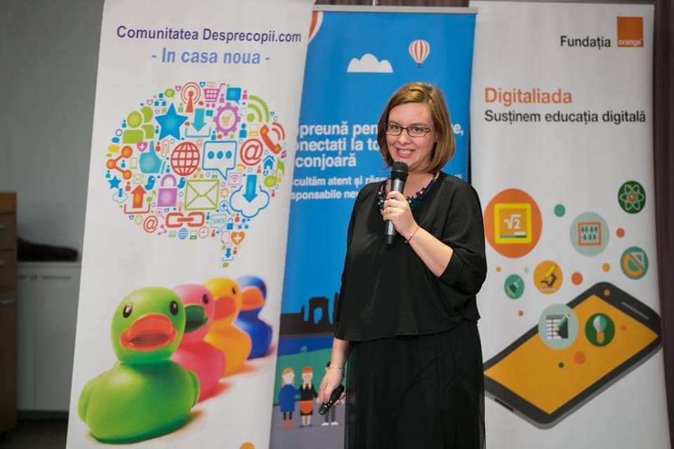 Conferinta Social Moms.cum punem limite sănătoase în relația copiilor cu tehnologia sustinut de Orange