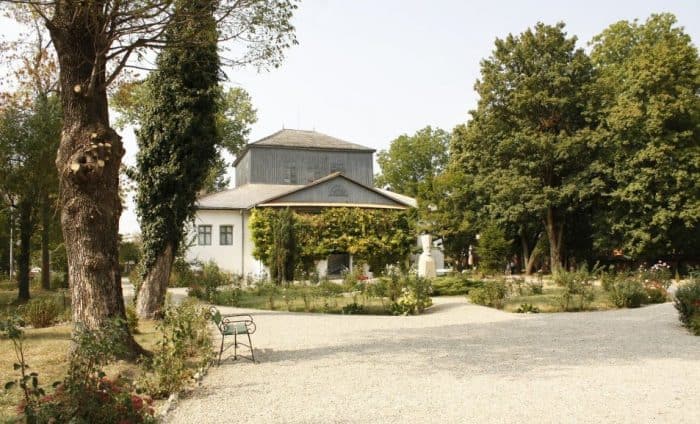 Excursii-de-Relaxare-în-Familie-Muzeul-Golesti