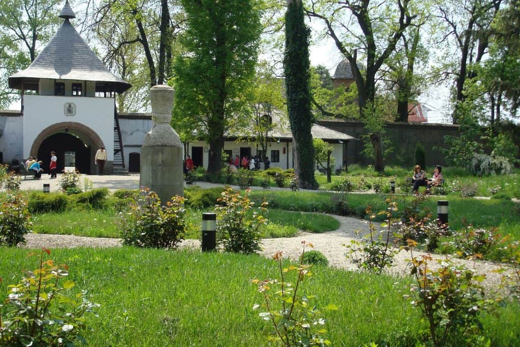 Excursii-de-Relaxare-în-Familie-Muzeul-Golesti