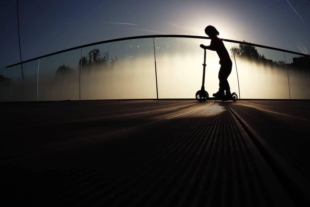 “The World is Round by Mirela Momanu